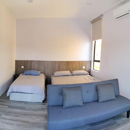 Mersingfirstfloor丰盛港二楼民宿 Extérieur photo