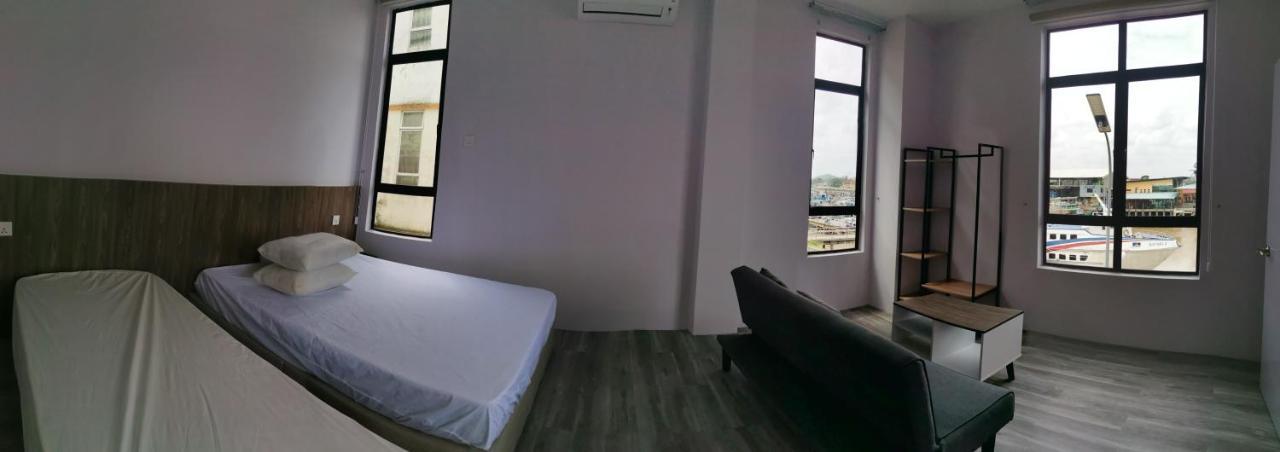 Mersingfirstfloor丰盛港二楼民宿 Extérieur photo