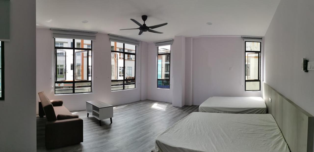 Mersingfirstfloor丰盛港二楼民宿 Extérieur photo